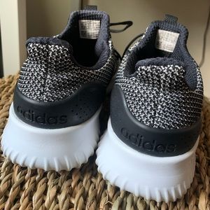 Adidas cloudform sneakers